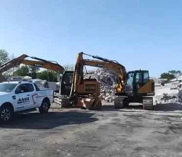 location mini-pelle à Carentan - image 2