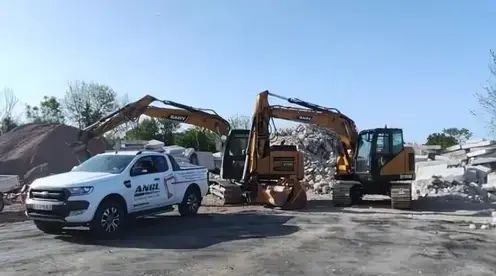 location mini-pelle à Condé-sur-Vire - image 3