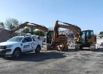 location mini-pelle Coutances-5