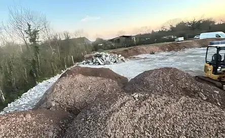 location mini-pelle Créances-5