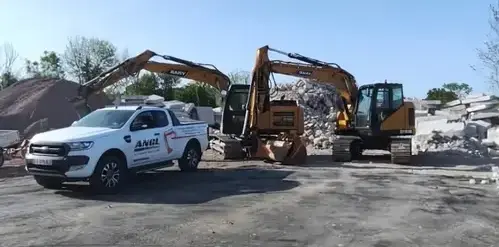 location mini-pelle à Graignes-Mesnil-Angot - image 2