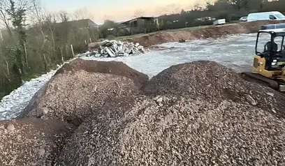 location mini-pelle à Graignes-Mesnil-Angot - image 3